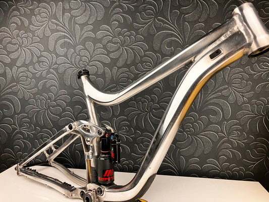 Rama GIANT REIGIN używana rozmiar L 27,5 z damperem