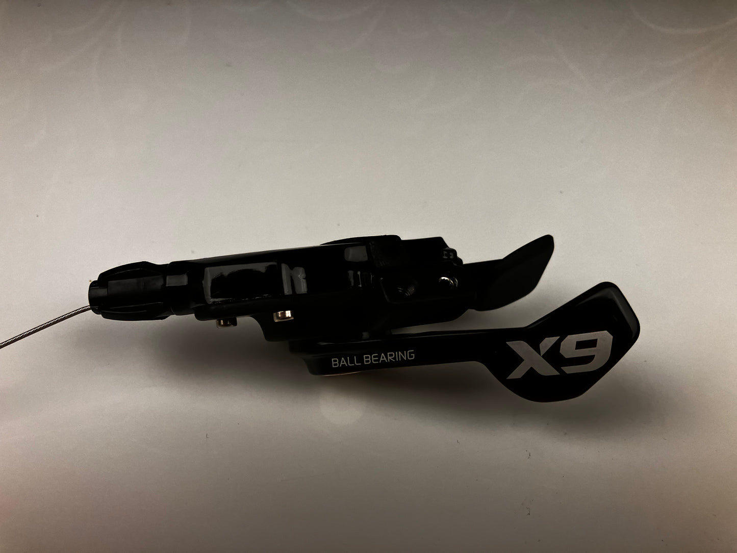 ⚙️ Manetki SRAM X9 10s + 3s – precyzyjna zmiana biegów, bardzo dobry stan! 🚴‍♂️