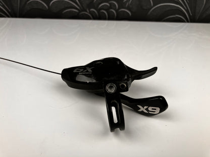 ⚙️ Manetki SRAM X9 10s + 3s – precyzyjna zmiana biegów, bardzo dobry stan! 🚴‍♂️