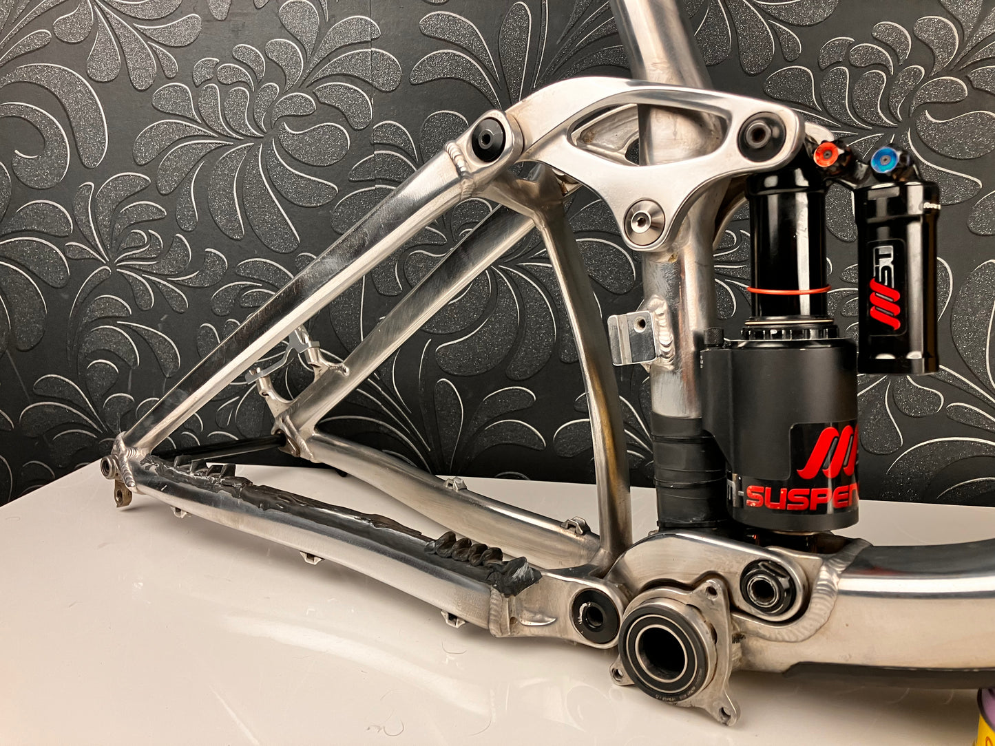 Rama GIANT REIGIN używana rozmiar L 27,5 z damperem