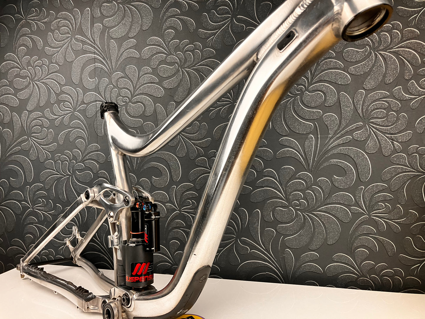 Rama GIANT REIGIN używana rozmiar L 27,5 z damperem