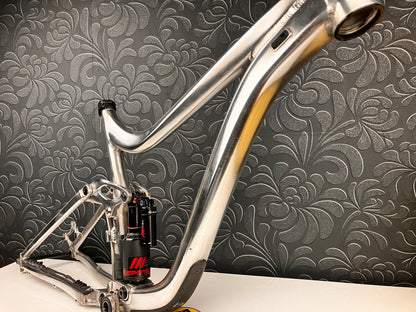 Rama GIANT REIGIN używana rozmiar L 27,5 z damperem