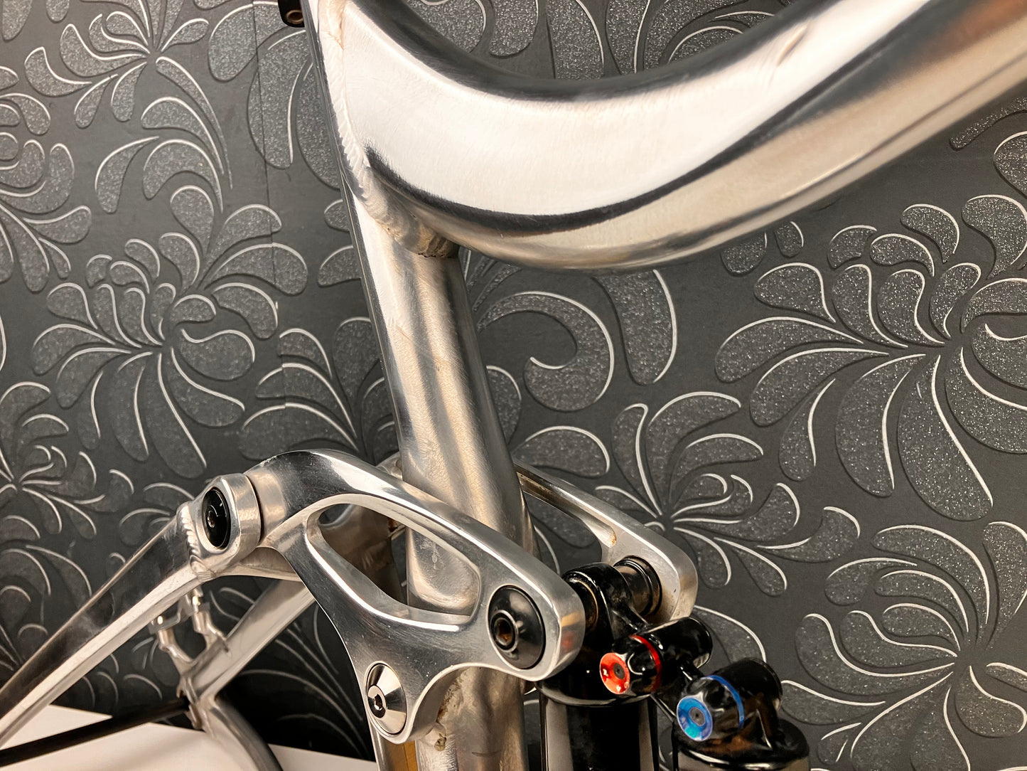 Rama GIANT REIGIN używana rozmiar L 27,5 z damperem